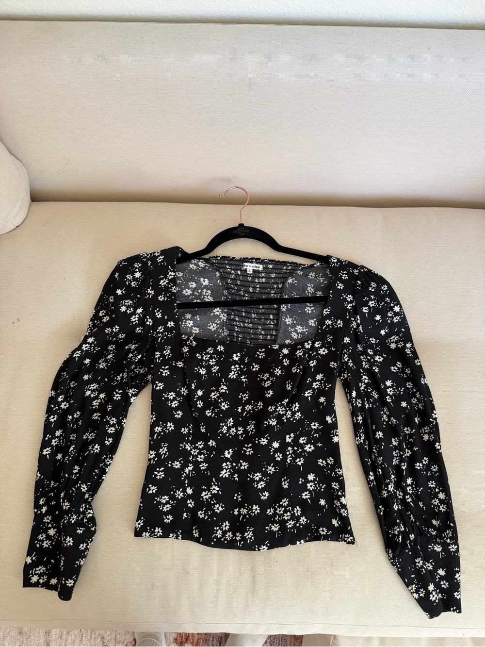 Reformation Black Floral Square-Neck Long Sleeve Top - Picture 5 of 9
